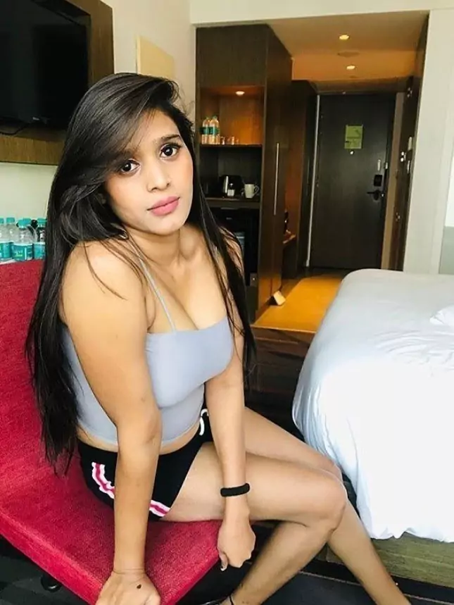 कॉल गर्ल्स सर्विस  चिंसुरा मगरा